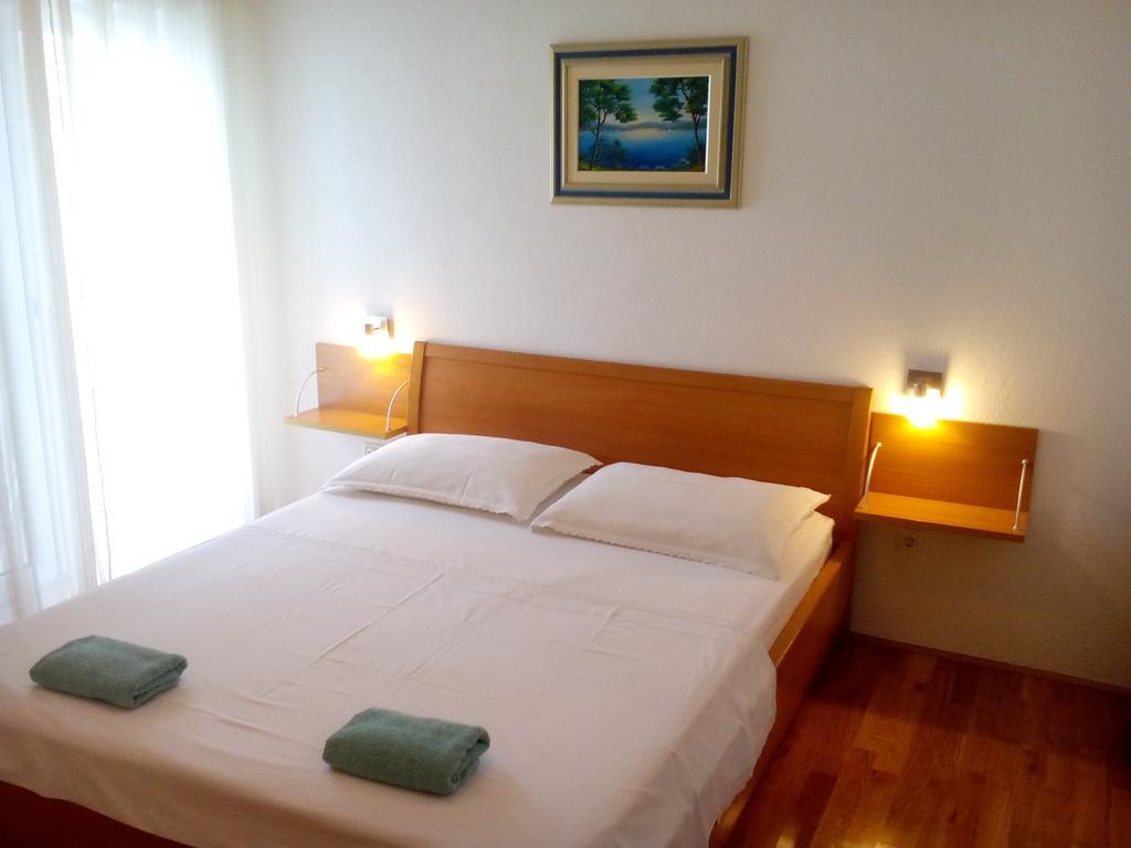 Apartment Petra Baska Voda Ngoại thất bức ảnh