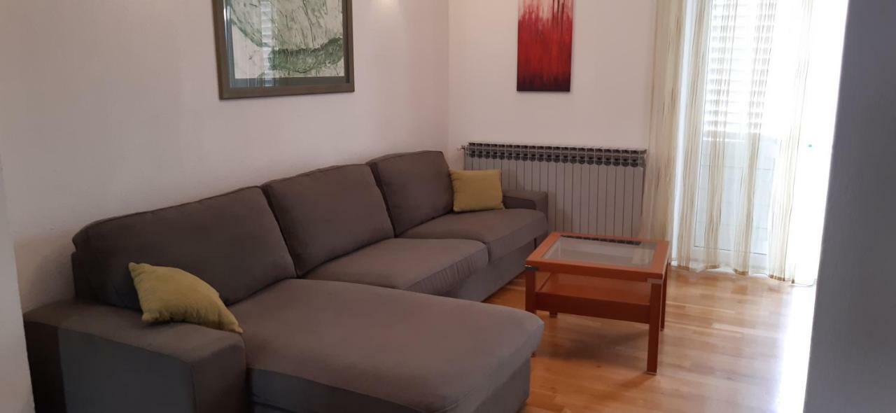 Apartment Petra Baska Voda Ngoại thất bức ảnh